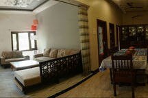 Sample delicious dishes in the rustic ambiance of Seema Sethi's residence Sample delicious dishes in the rustic ambiance of Seema Sethi's residence